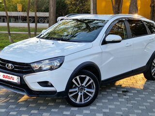 2021 Lada (ВАЗ) Vesta SW Cross I, белый, 920000 рублей, вид 1