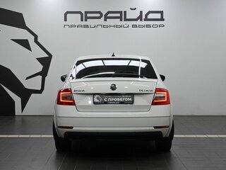 2019 Skoda Octavia III (A7) Рестайлинг, белый, 1949900 рублей, вид 4
