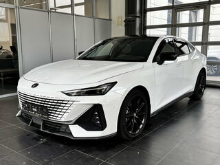 2023 Changan UNI-V I, белый, 2000000 рублей, вид 3