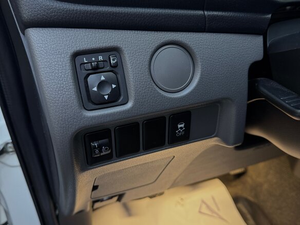2015 Mitsubishi L200 V, белый, 2290000 рублей - вид 15