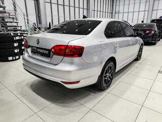 2012 Volkswagen Jetta VI, серебристый, 830000 рублей, вид 5