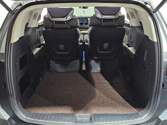 2025 Kia Carnival IV Рестайлинг, серебристый, 7400001 рублей - вид 20