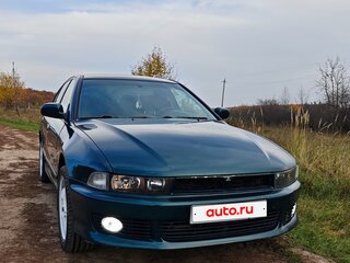 2001 Mitsubishi Galant VIII Рестайлинг, зелёный, 350000 рублей, вид 1