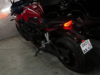 2020 Honda CBR 650R, красный, 950000 рублей, вид 3