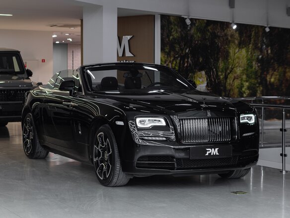 2021 Rolls-Royce Dawn Black Badge, чёрный, 45000000 рублей