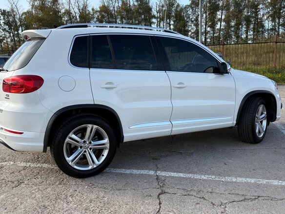2012 Volkswagen Tiguan I Рестайлинг, белый, 1299000 рублей - вид 6