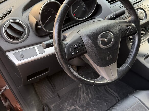 2011 Mazda 3 II (BL) Рестайлинг, коричневый, 1050000 рублей - вид 7