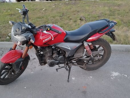 2014 Stels Flame 200, красный, 65000 рублей, вид 1