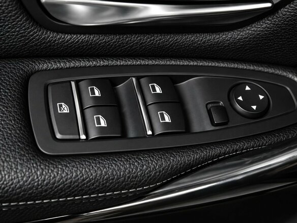 2018 BMW 3 серии 320d xDrive VI (F3x) Рестайлинг, синий, 3049000 рублей - вид 14