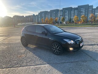 2011 Hyundai i30 I Рестайлинг, чёрный, 670000 рублей, вид 1