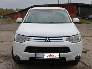 2014 Mitsubishi Outlander III, белый, 1400000 рублей, вид 1