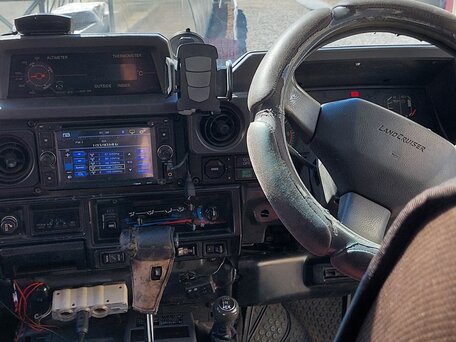 1994 Toyota Land Cruiser 70 Series, серый, 1200000 рублей, вид 3