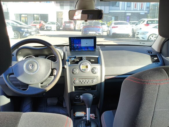 2007 Renault Megane II Рестайлинг, бежевый, 475000 рублей - вид 12