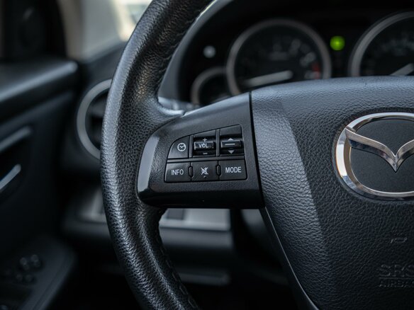 2010 Mazda 6 II (GH) Рестайлинг, серебристый - вид 18