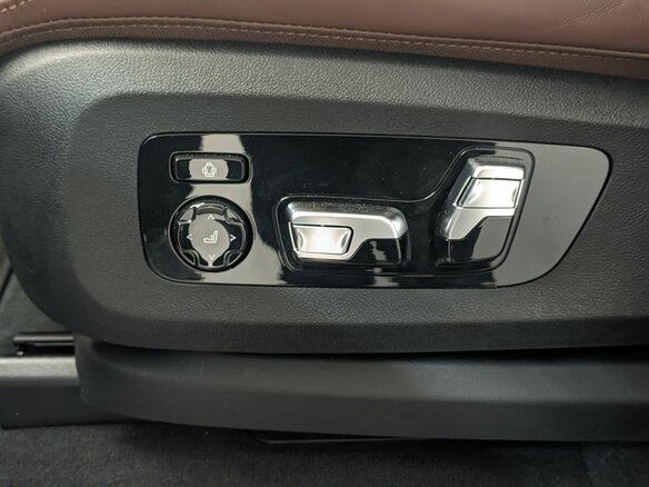 2026 BMW X7 40d I (G07) Рестайлинг, серый, 19250000 рублей - вид 20
