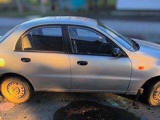 2008 Chevrolet Lanos I, серебристый, 185000 рублей, вид 3