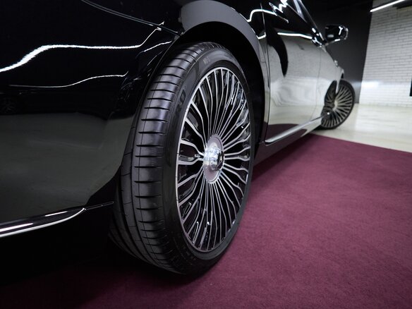 2026 Mercedes-Benz Maybach S-Класс 580 II (Z223) Рестайлинг, чёрный, 43900000 рублей - вид 10