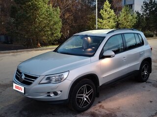 2010 Volkswagen Tiguan I, жёлтый, 800000 рублей, вид 1
