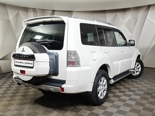 2011 Mitsubishi Pajero IV, серый, 2183000 рублей, вид 2