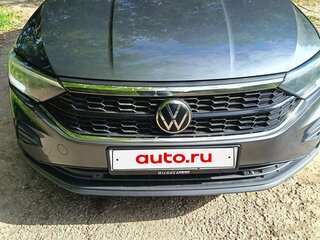 2021 Volkswagen Polo VI, серый, 1600000 рублей, вид 2