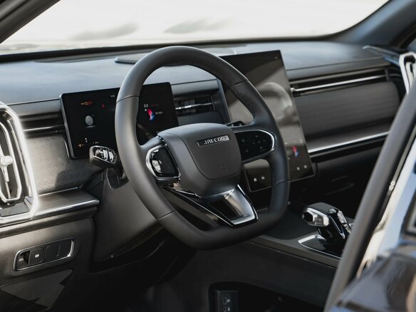 2026 Jaecoo J7 I Рестайлинг, чёрный, 3077910 рублей - вид 12