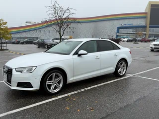 2017 Audi A4 V (B9), белый, 1700000 рублей, вид 2