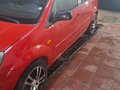 2007 Ford Fiesta Mk5, красный, 320000 рублей - вид 1