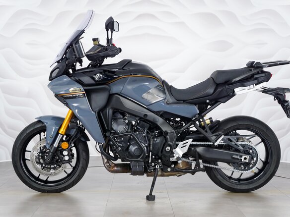 2024 Yamaha Tracer 9, чёрный, 1647000 рублей - вид 1