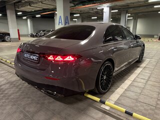 2026 Mercedes-Benz S-Класс 450 d Long 4MATIC VII (W223) Рестайлинг, серый, 30000000 рублей, вид 4