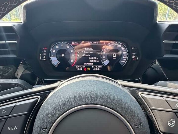 2022 Audi A3 Sportback 35 TFSI IV (8Y), серебристый, 1980000 рублей - вид 11