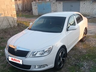 2012 Skoda Octavia II (A5) Рестайлинг, белый, 895000 рублей, вид 1