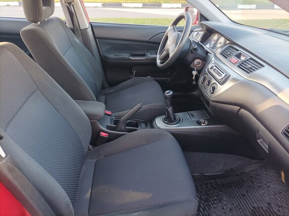 2007 Mitsubishi Lancer IX Рестайлинг, красный, 650000 рублей - вид 3