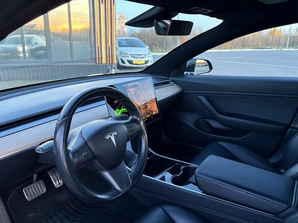 2018 Tesla Model 3 Long Range I, чёрный, 3000000 рублей - вид 9