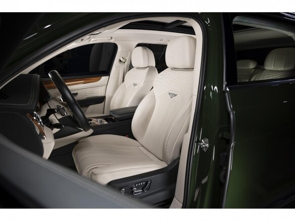 2023 Bentley Bentayga EWB I Рестайлинг, зелёный, 26000000 рублей - вид 21