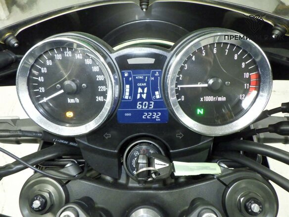 2020 Kawasaki Z 900RS, серый, 1099000 рублей - вид 8