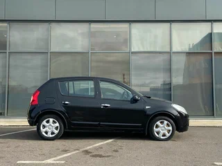 2011 Renault Sandero I, чёрный, 345000 рублей, вид 3