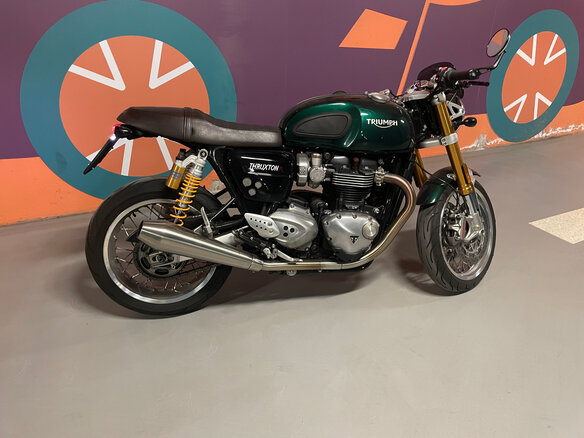2020 Triumph Thruxton, зелёный, 1360000 рублей