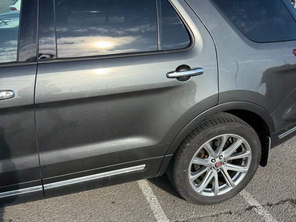 2019 Ford Explorer V Рестайлинг 2, серый, 3650000 рублей - вид 6
