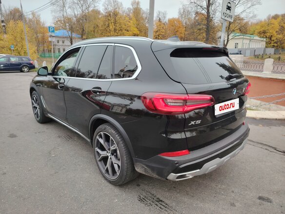 2020 BMW X5 25d IV (G05/G18), чёрный, 5465000 рублей - вид 5