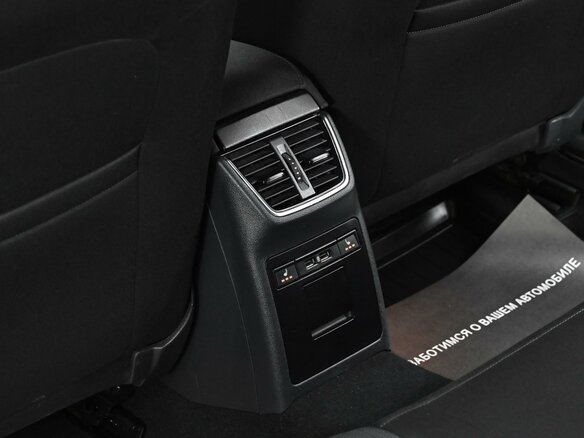 2017 Skoda Octavia III (A7) Рестайлинг, коричневый, 1765000 рублей - вид 10