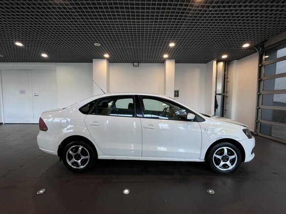 2012 Volkswagen Polo V, белый, 389000 рублей - вид 1