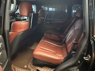 2017 Lexus LX 570 III Рестайлинг 2, чёрный, 6000000 рублей, вид 3