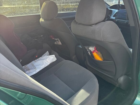 2008 Honda Civic VIII Рестайлинг, серебристый, 1200000 рублей - вид 9