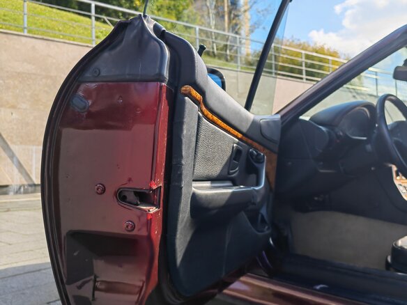 1997 BMW Z3 I, красный, 1090000 рублей - вид 22