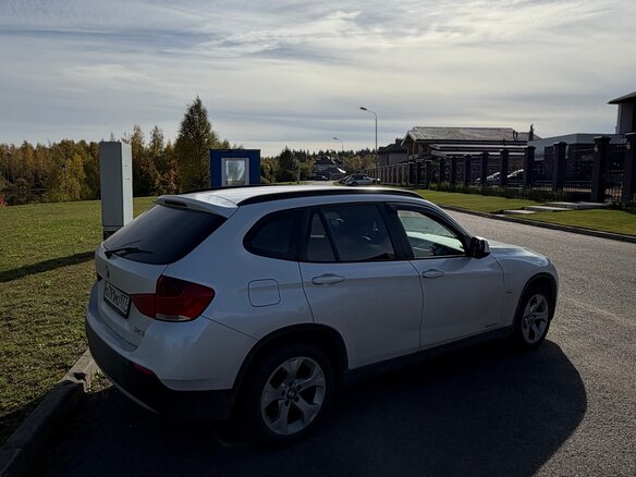 2012 BMW X1 20d I (E84), белый, 1290000 рублей - вид 6