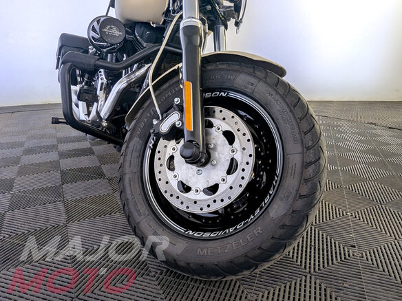 2014 Harley-Davidson Fat Bob, бежевый, 889000 рублей - вид 12