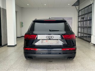 2016 Audi Q7 II (4M), чёрный, 4190000 рублей, вид 5