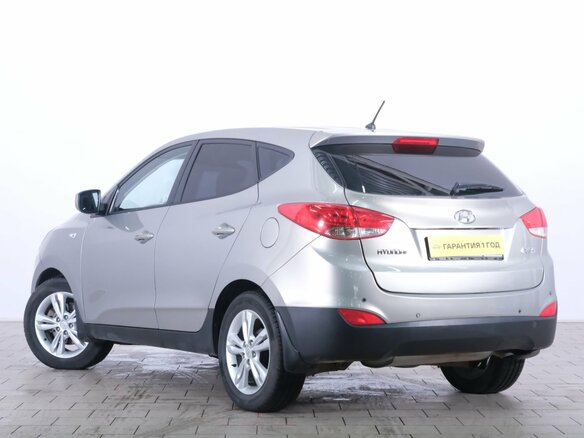 2010 Hyundai ix35 I, серый - вид 3
