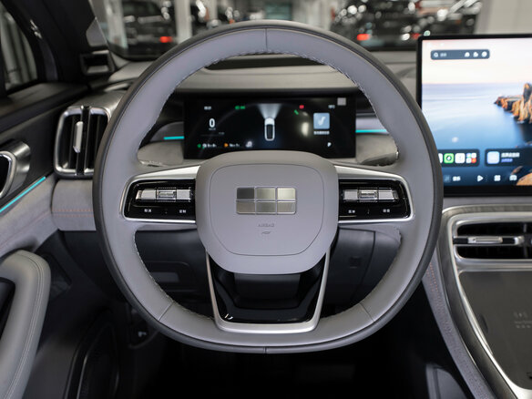 2026 Geely Galaxy M7, серый, 3590000 рублей - вид 15