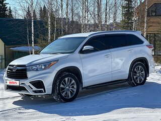 2015 Toyota Highlander III (XU50), белый, 3000000 рублей, вид 1